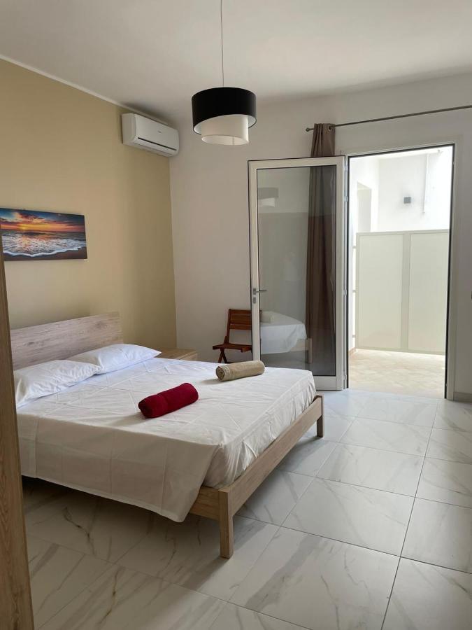 Camere Lorenzo Porto Cesareo Buitenkant foto