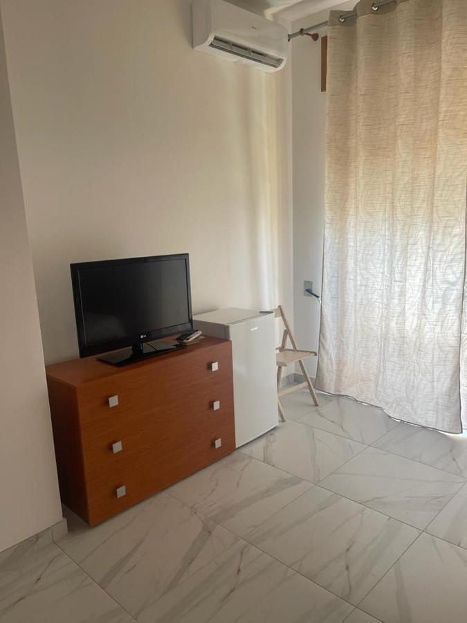 Camere Lorenzo Porto Cesareo Buitenkant foto