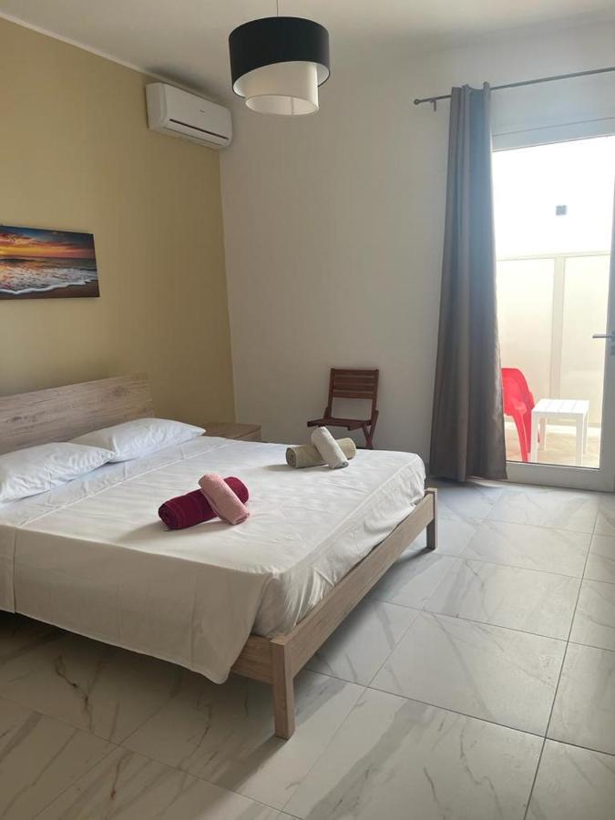 Camere Lorenzo Porto Cesareo Buitenkant foto